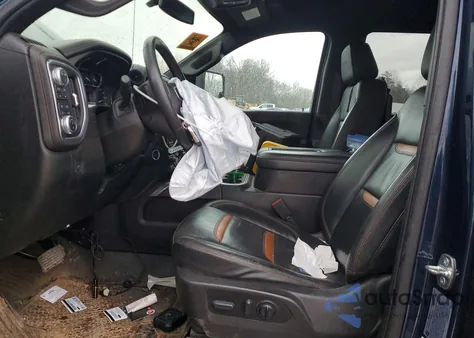 2022 GMC Sierra K2500 At4 z USA, uszkodzony, nr VIN 1GT49PEYXNF124702